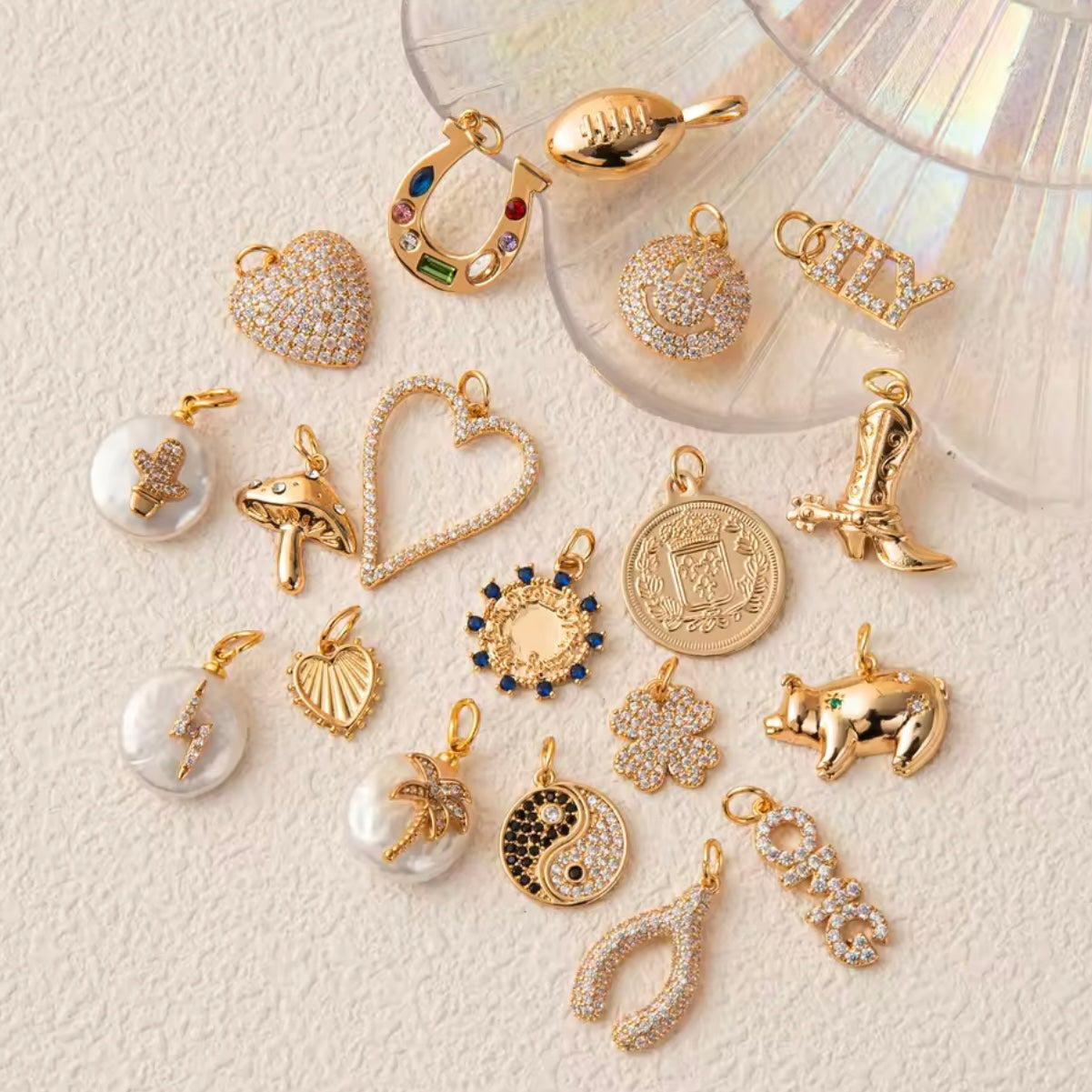 CHARM TREBOL