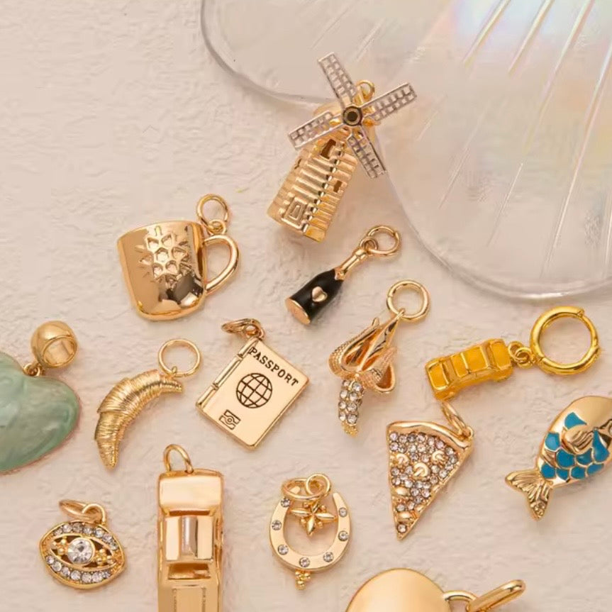 CHARM CHAMPAGNE