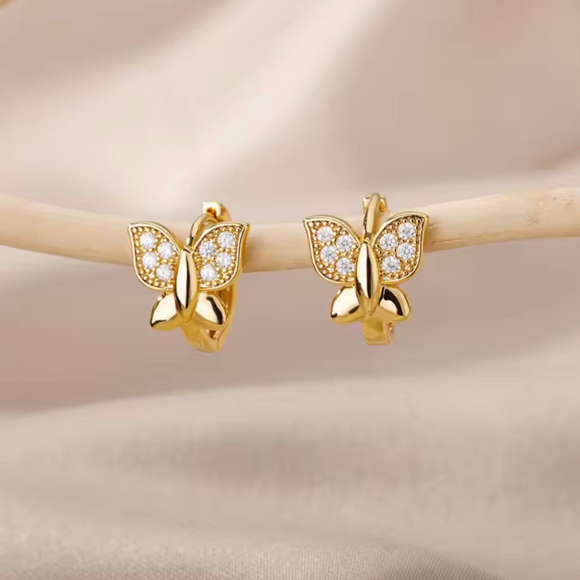 PENDIENTES MARIPOSA