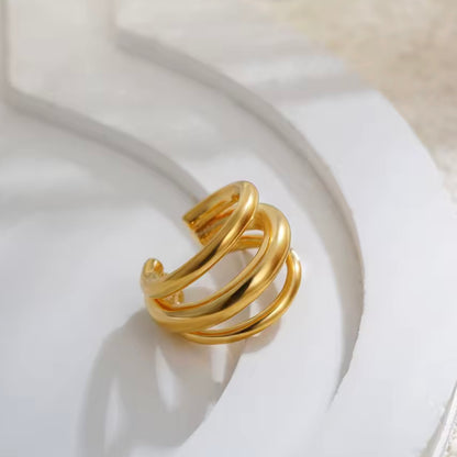 EAR CUFF DELTA