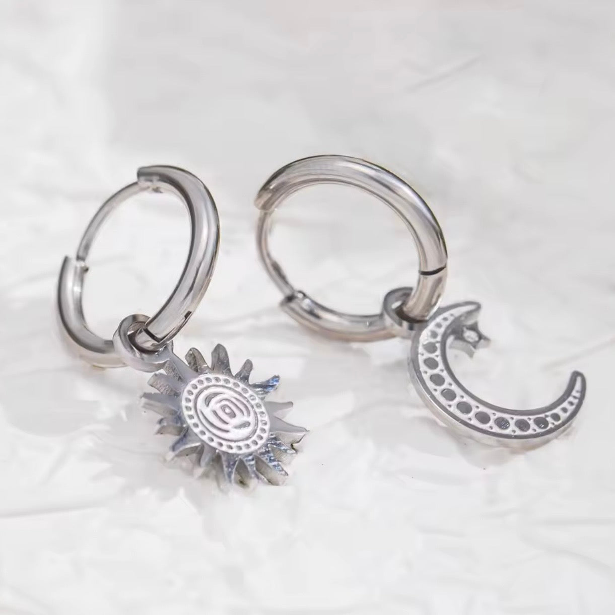 PENDIENTES SOL Y LUNA