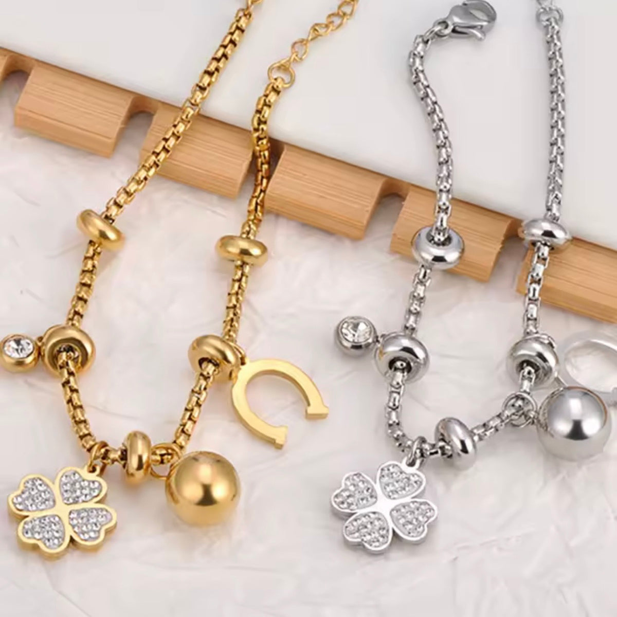 PULSERA TRÉBOL