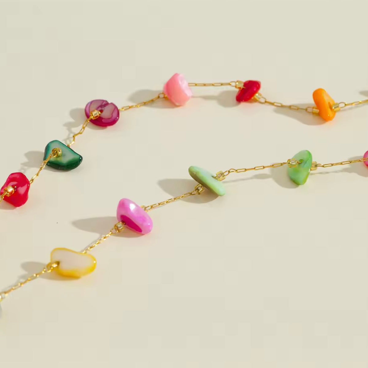 COLLAR CONFETTI