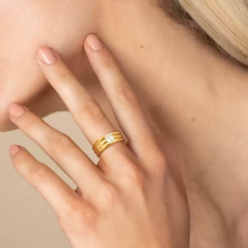 ANILLO FIORE