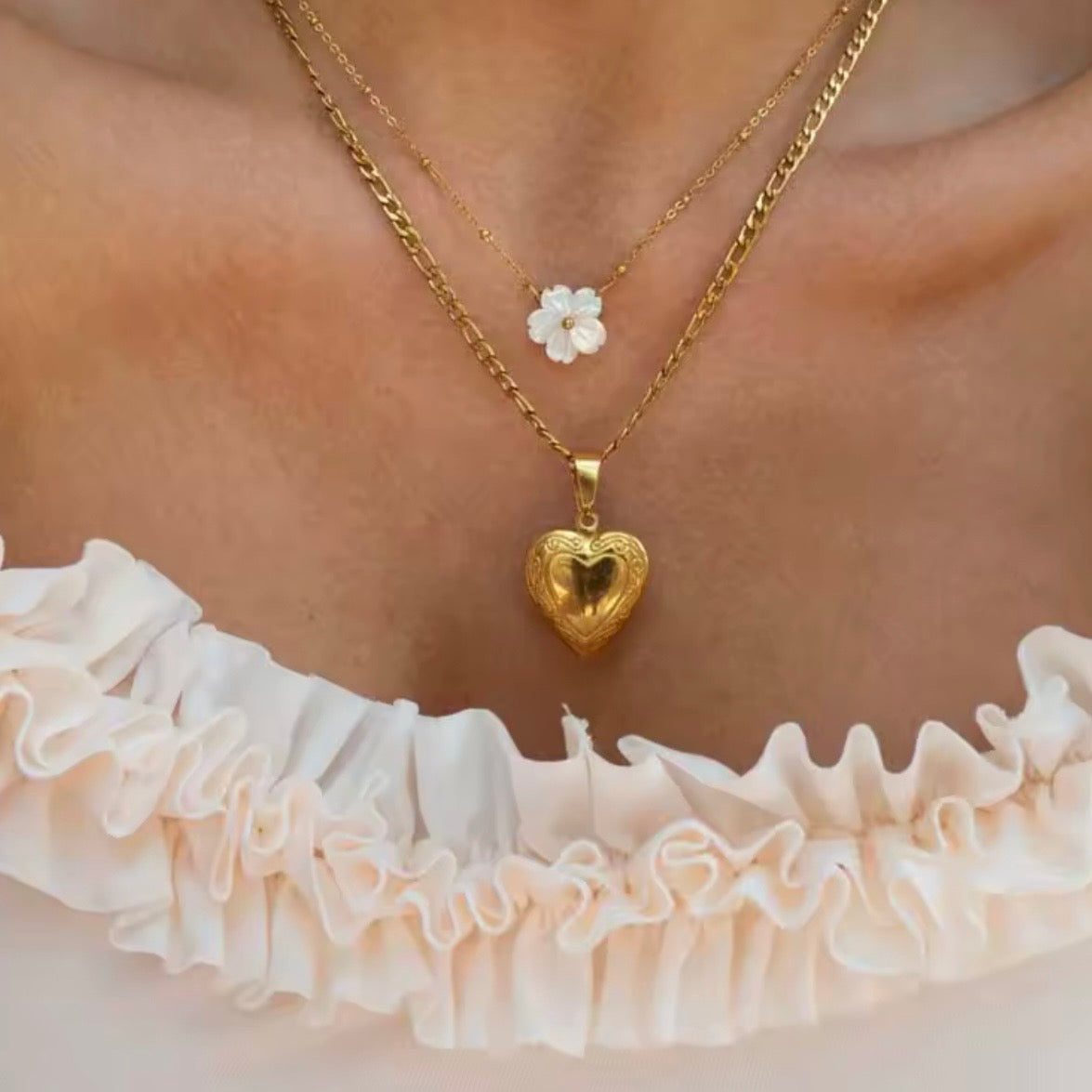 COLLAR FLOR NACAR